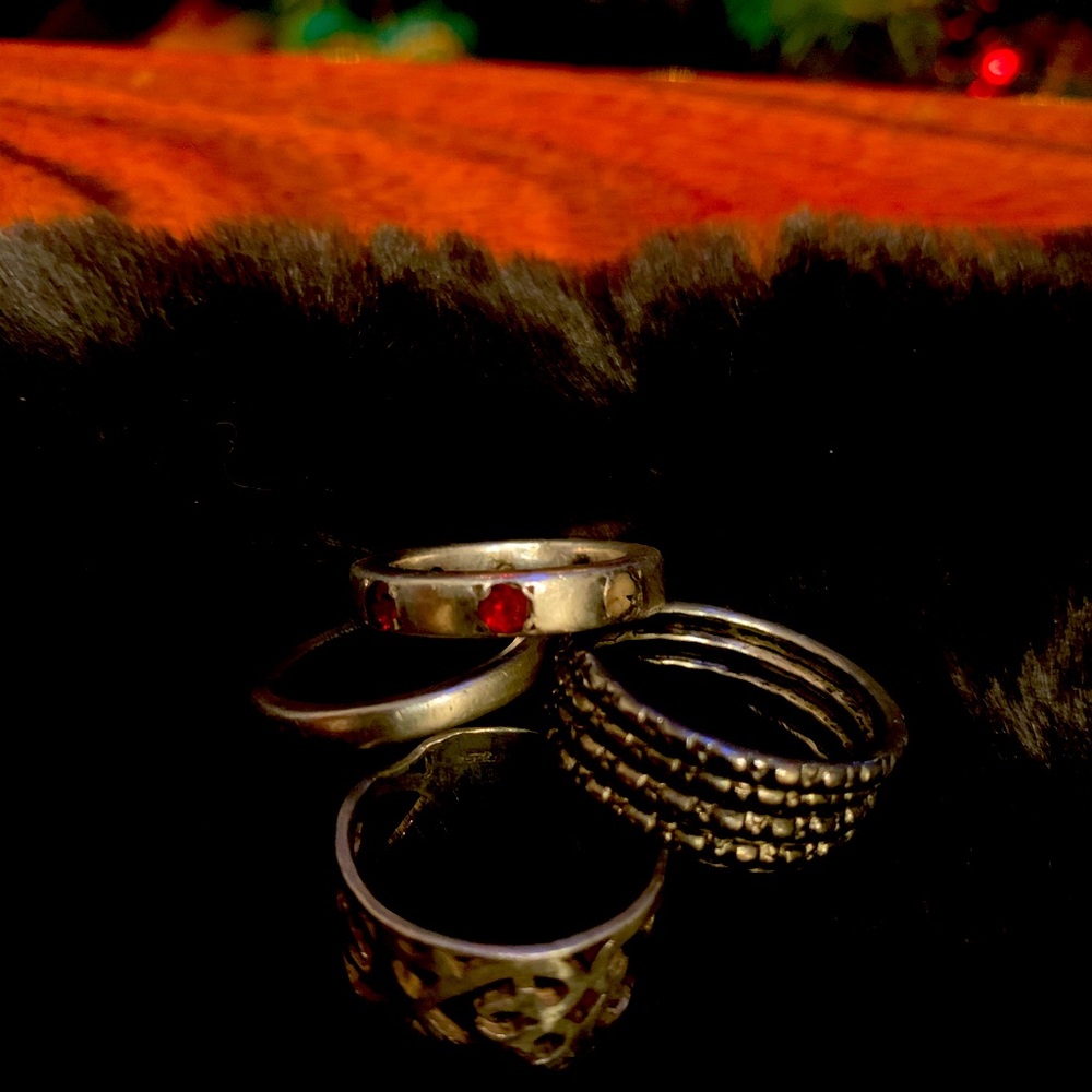 4 Rings